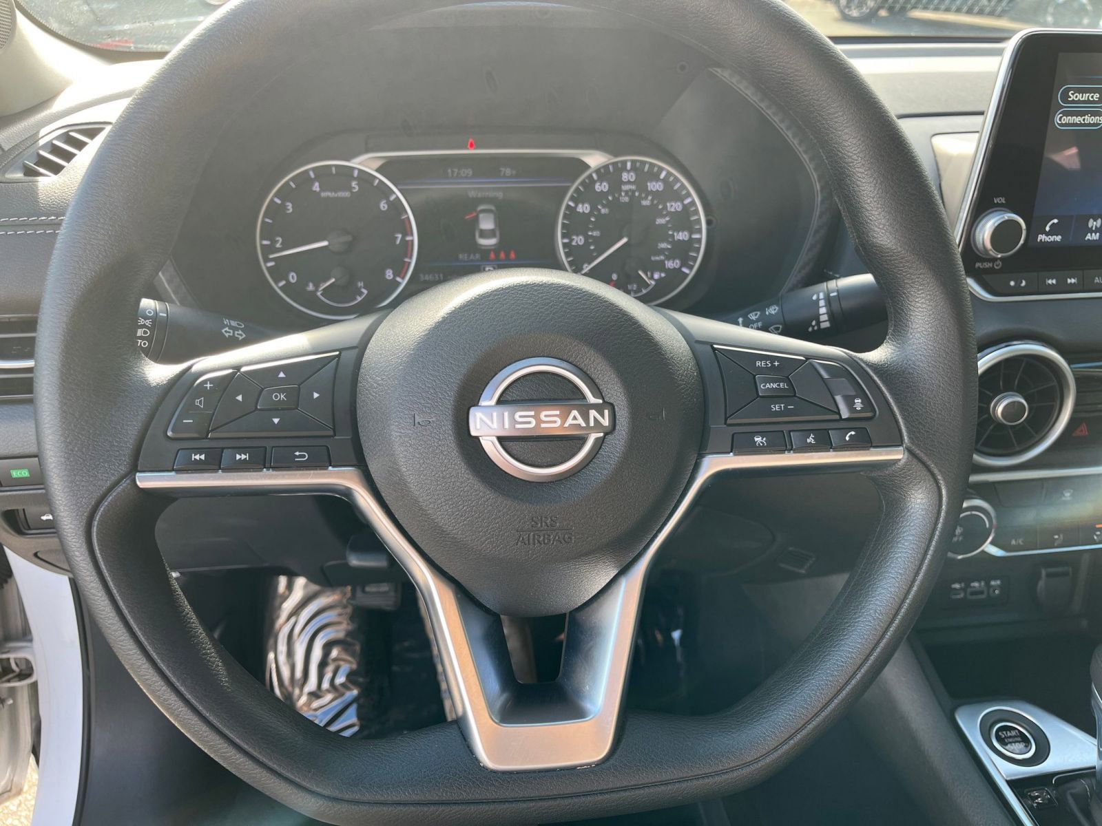 Thumbnail: 2024 Nissan Sentra - 28