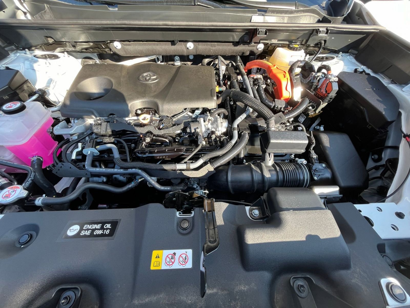 Thumbnail: 2025 Toyota RAV4 - 32