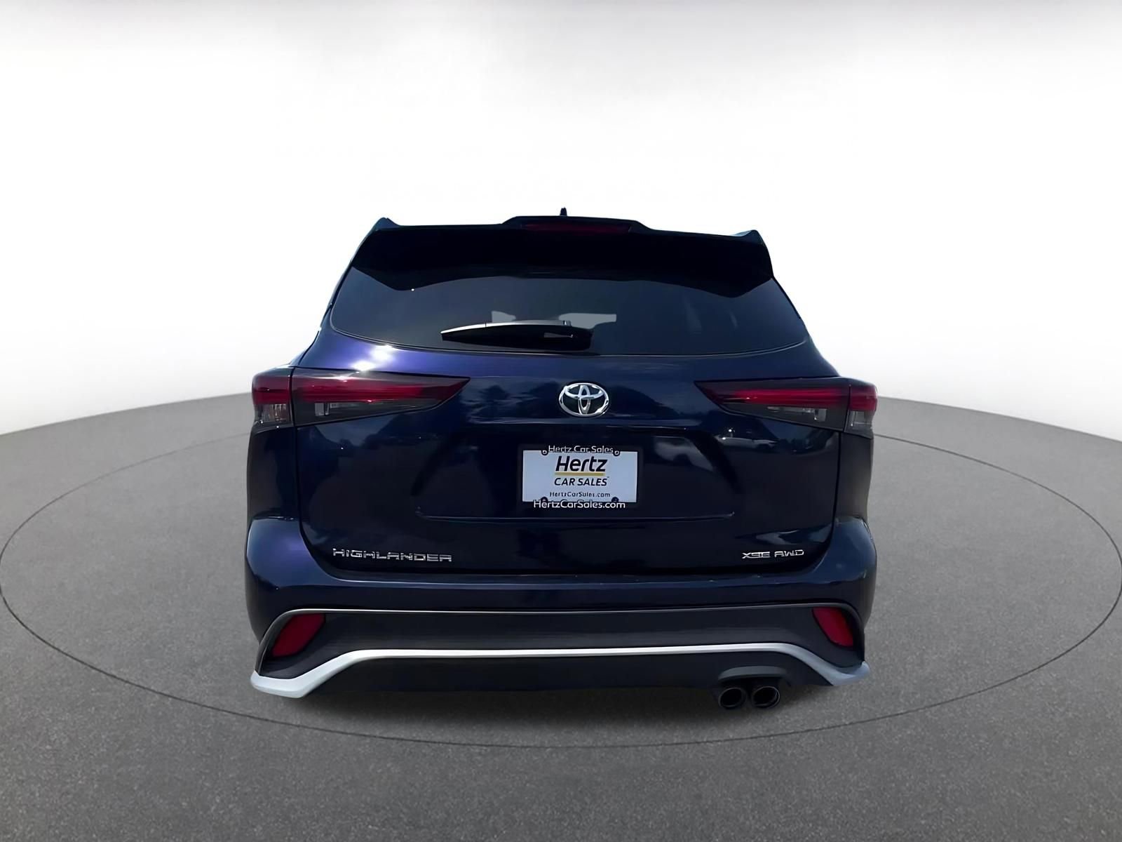 Thumbnail: 2025 Toyota Highlander - 12