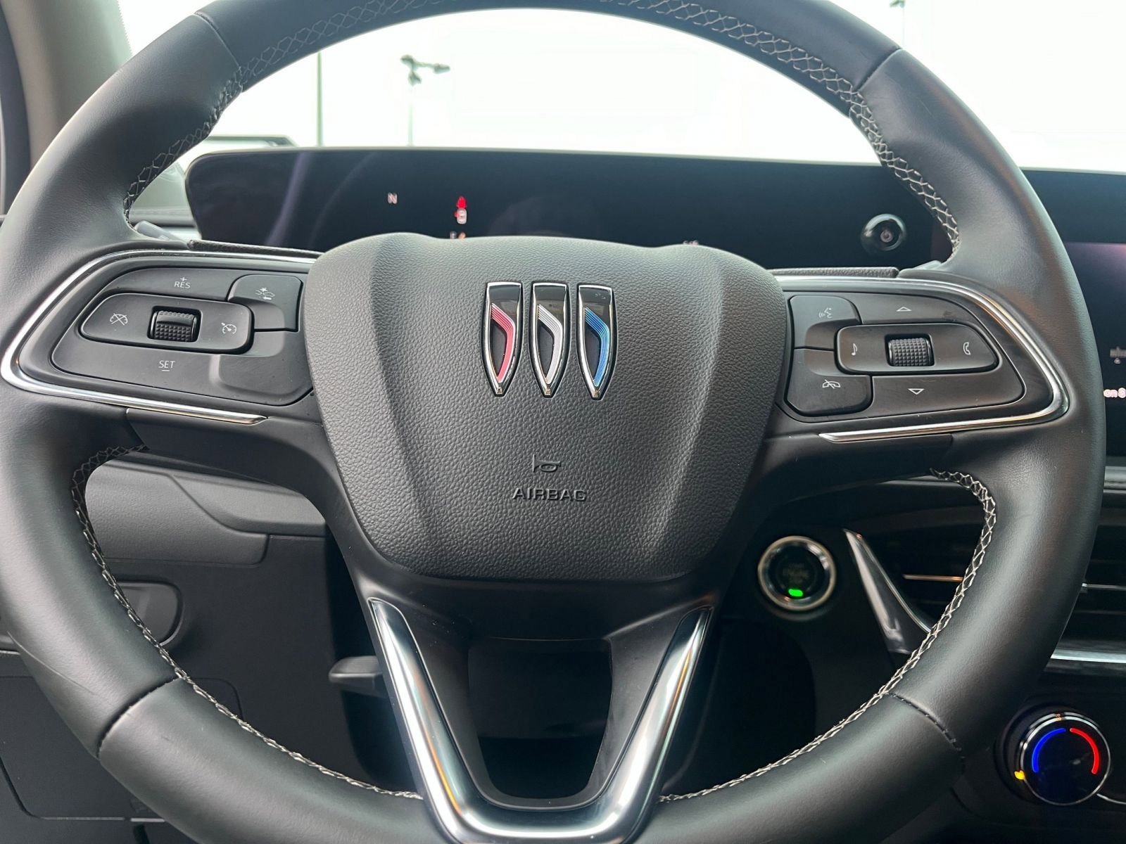 Thumbnail: 2025 Buick Encore GX - 29