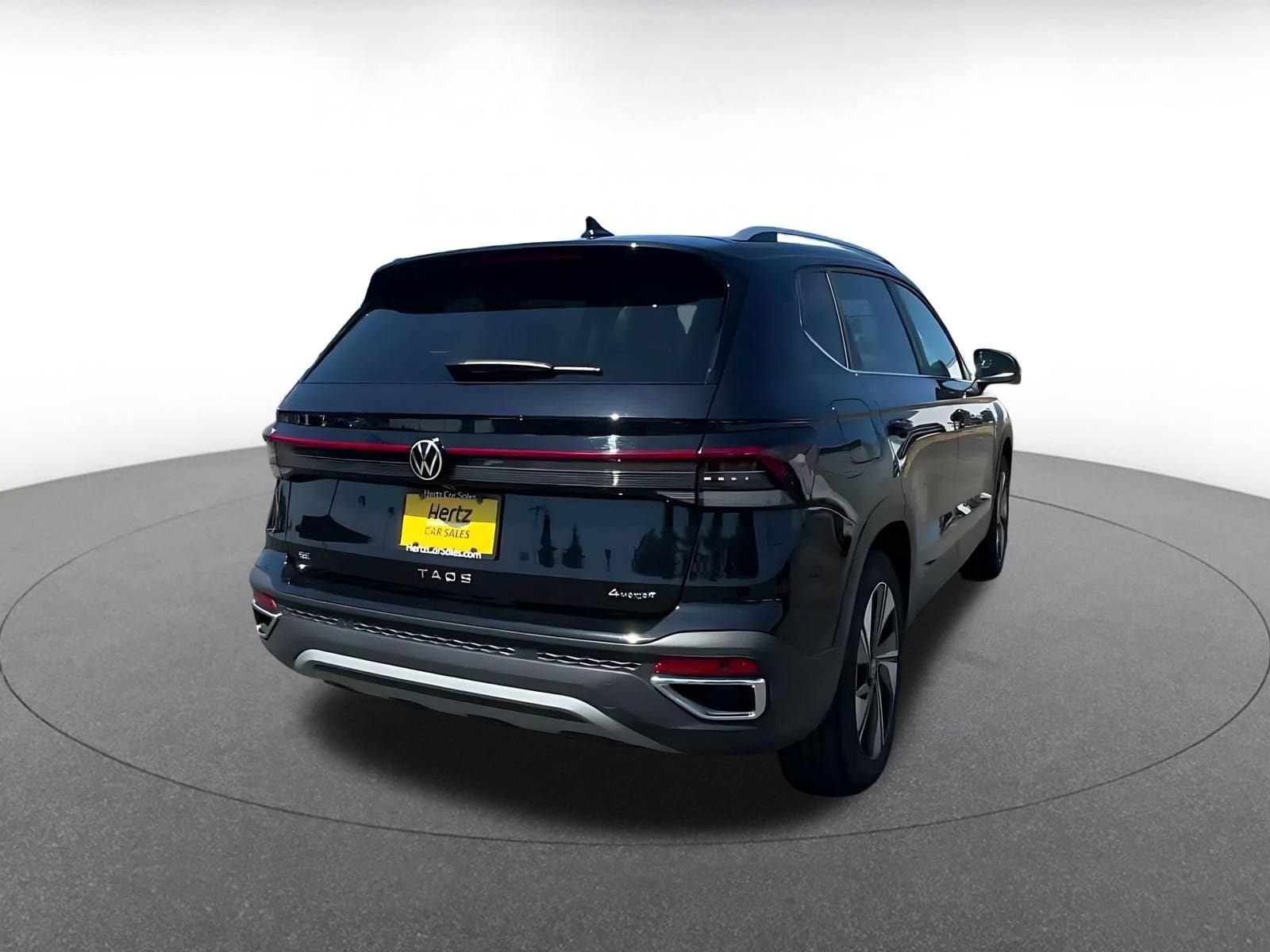 Thumbnail: 2026 Volkswagen Taos - 14