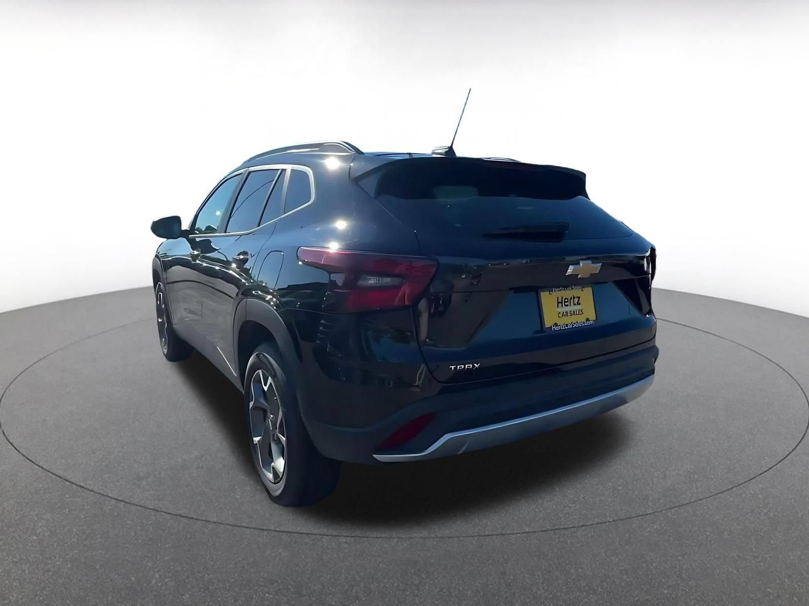 Thumbnail: 2025 Chevrolet Trax - 9