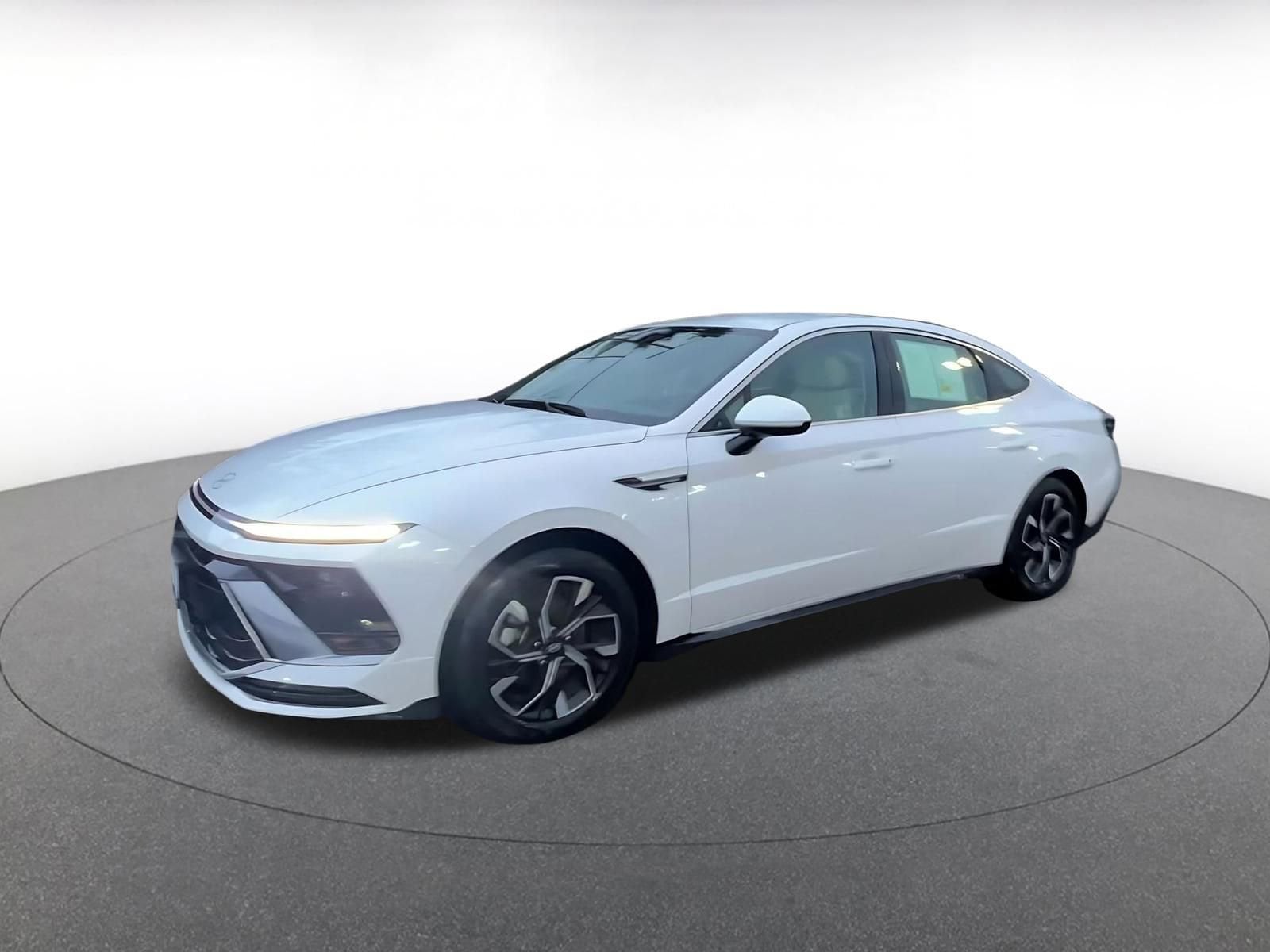 Thumbnail: 2025 Hyundai Sonata - 8