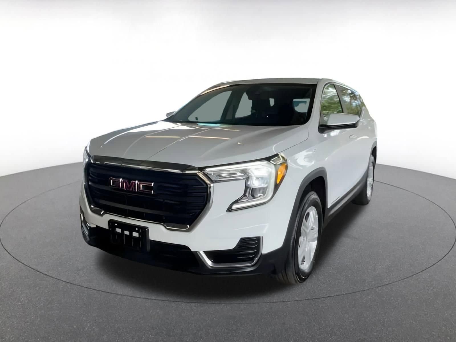 Thumbnail: 2024 GMC Terrain - 16
