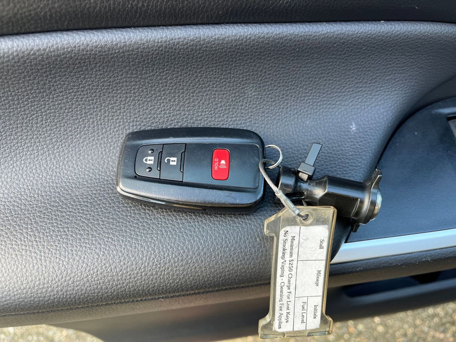 Thumbnail: 2025 Toyota RAV4 - 22