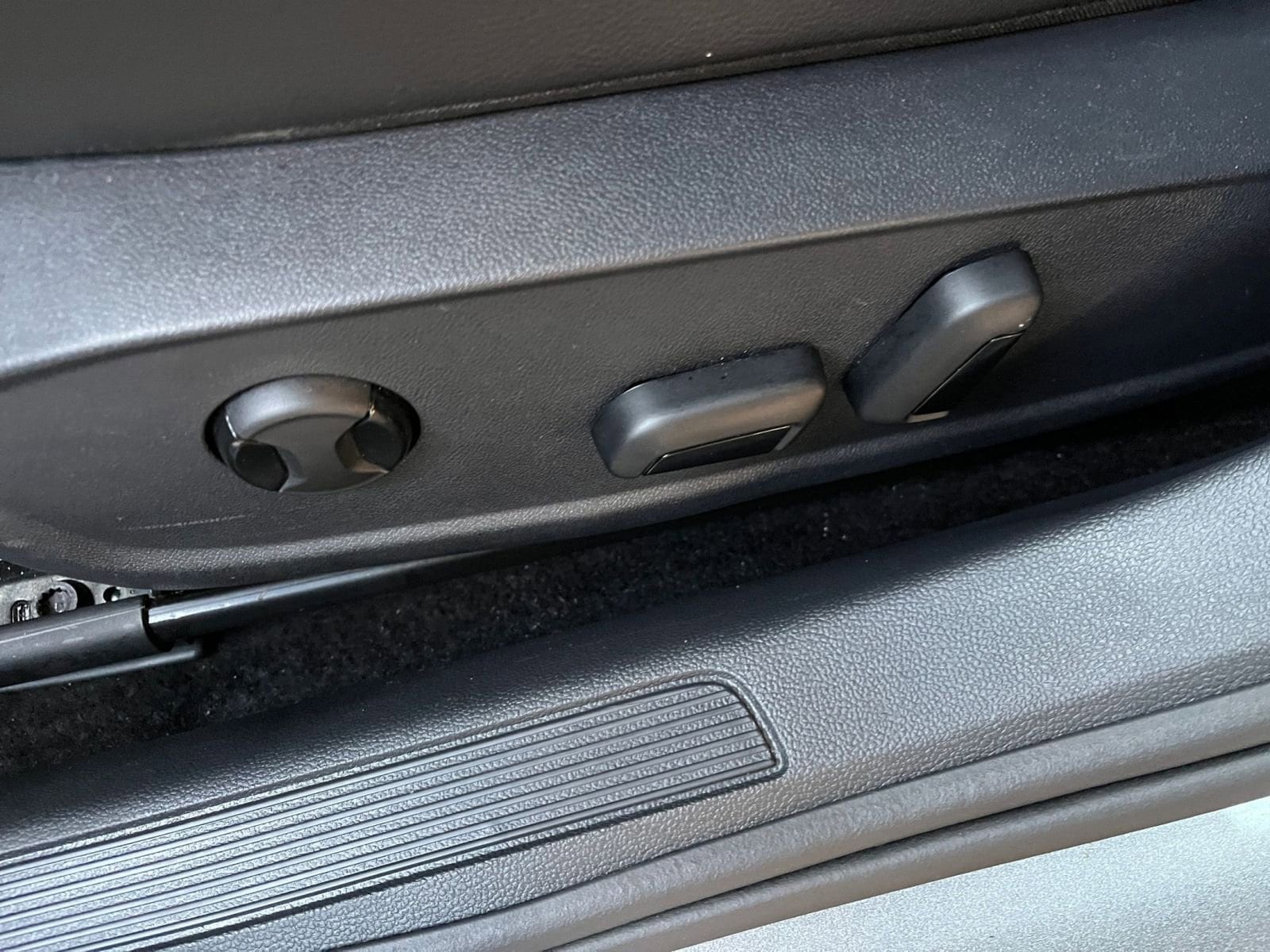 Thumbnail: 2025 Volkswagen Jetta - 23