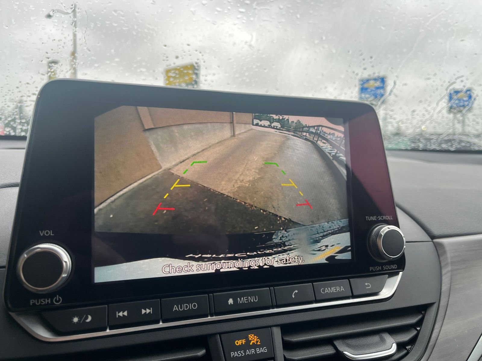 Thumbnail: 2025 Nissan Altima - 25