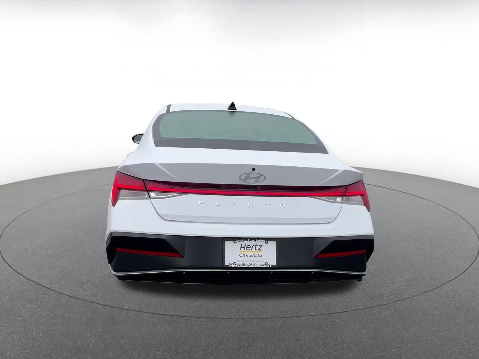 Thumbnail: 2025 Hyundai Elantra - 12