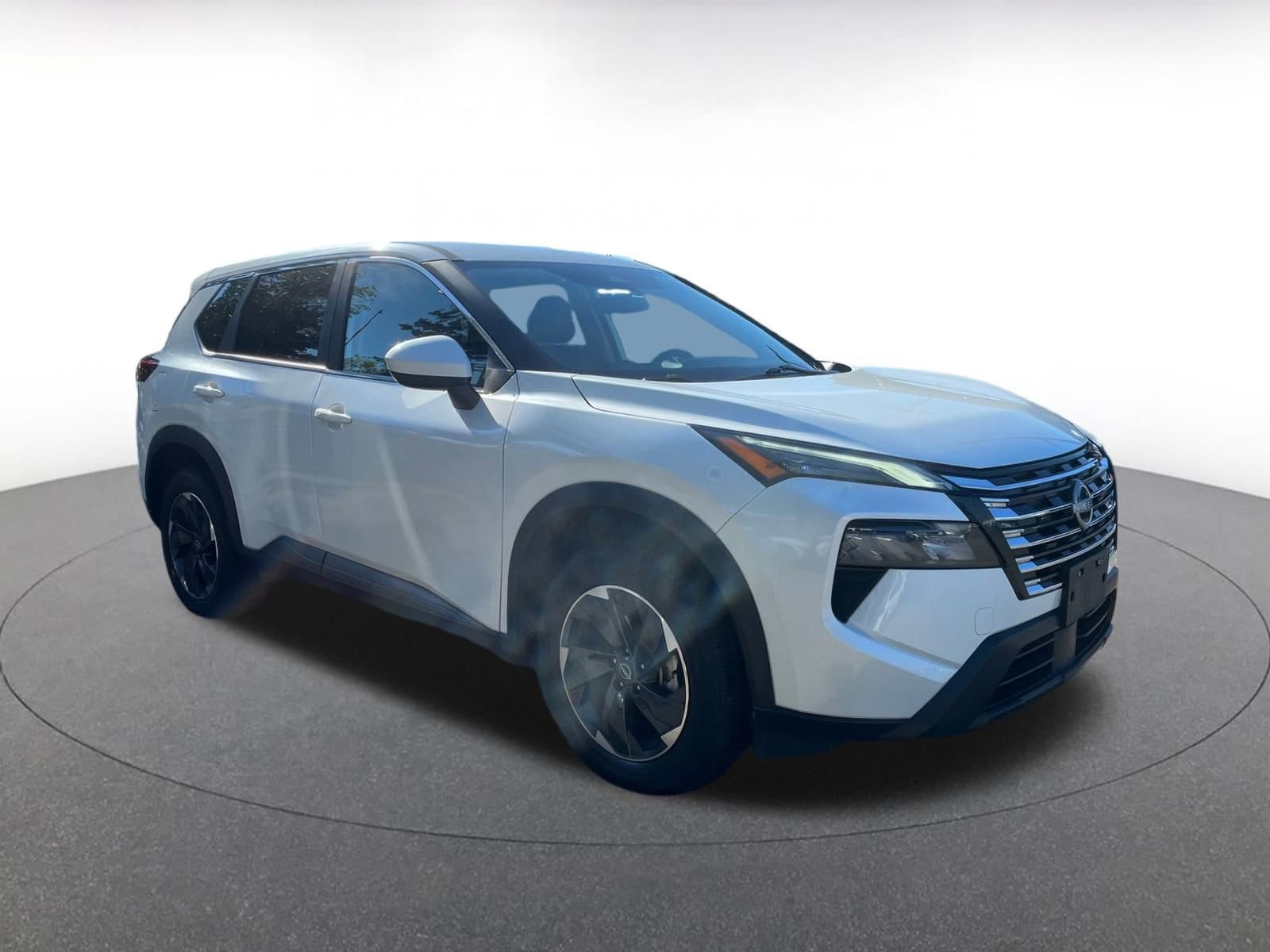 Thumbnail: 2024 Nissan Rogue - 1