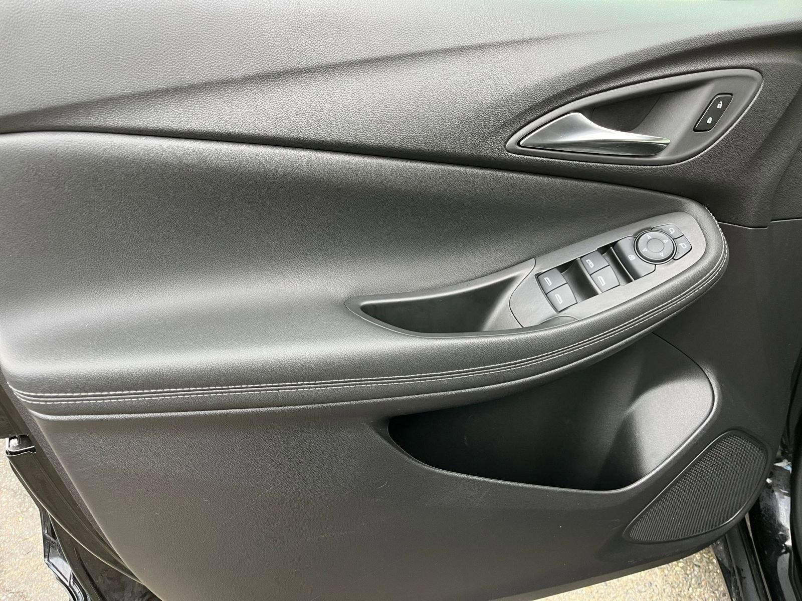 Thumbnail: 2025 Buick Encore GX - 20