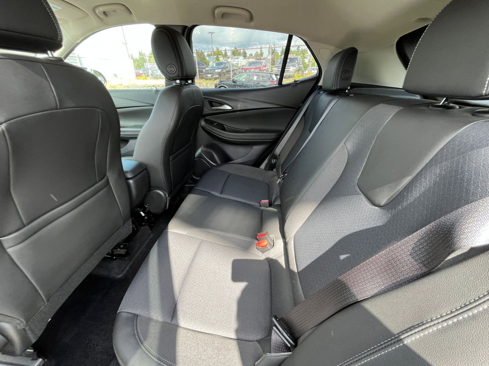 Thumbnail: 2025 Buick Encore GX - 27