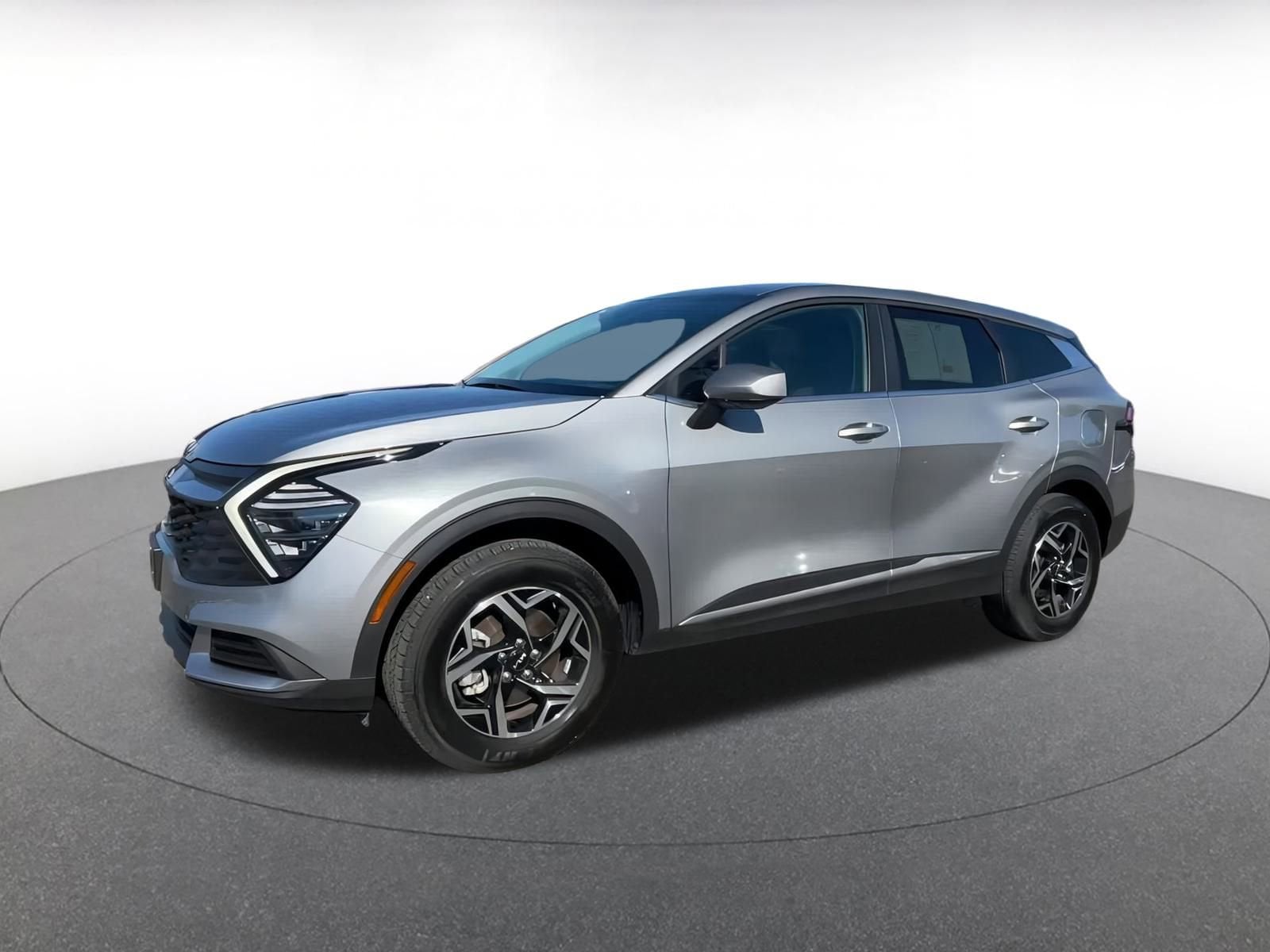 Thumbnail: 2024 Kia Sportage - 8