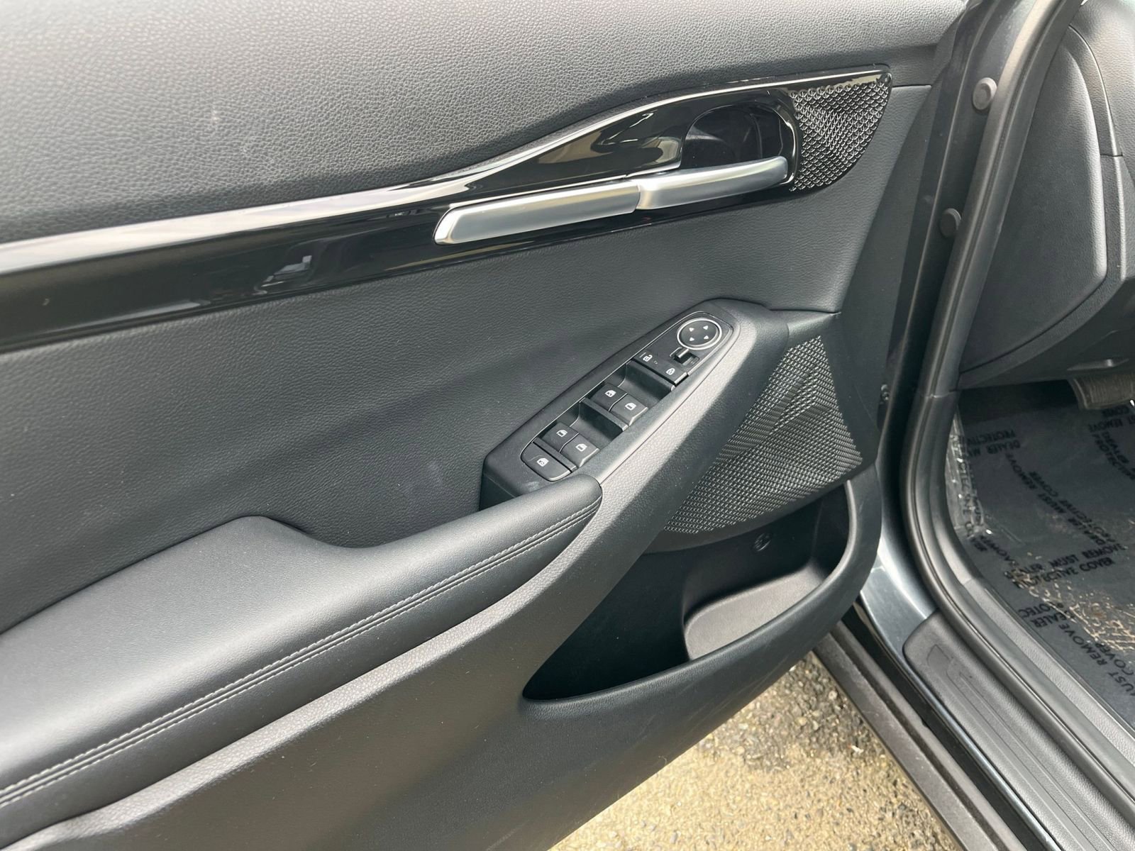 Thumbnail: 2025 Kia Seltos - 18