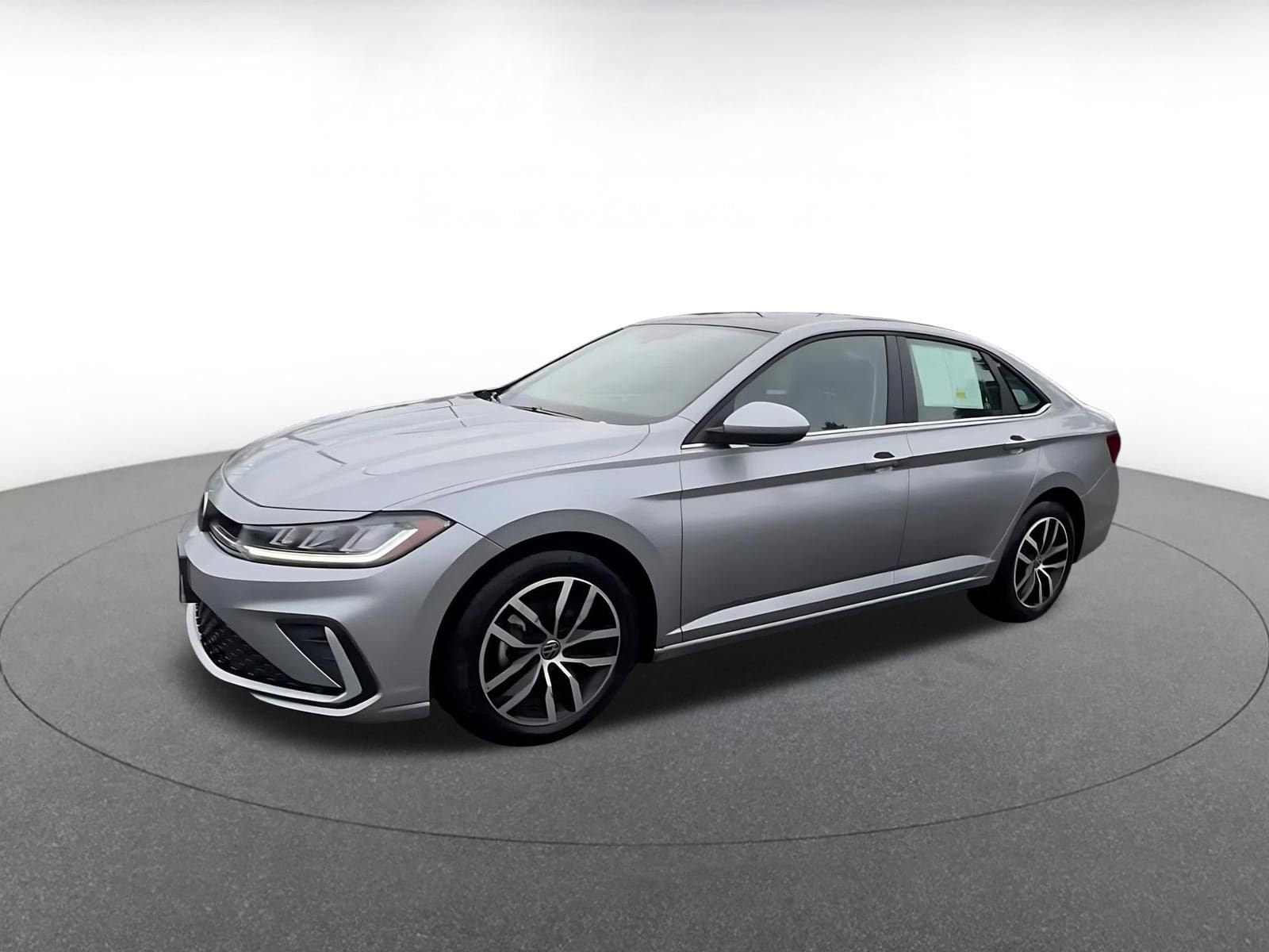 Thumbnail: 2025 Volkswagen Jetta - 8