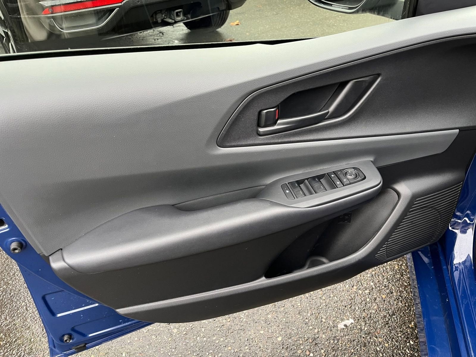 Thumbnail: 2025 Toyota Prius - 20