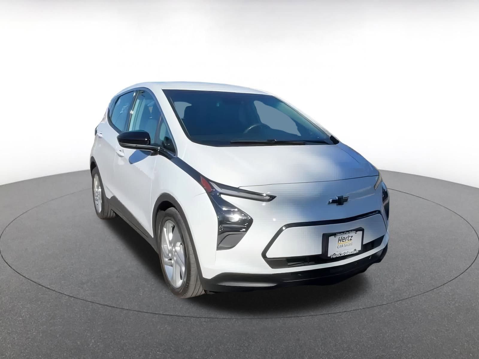 Thumbnail: 2023 Chevrolet Bolt EV - 3