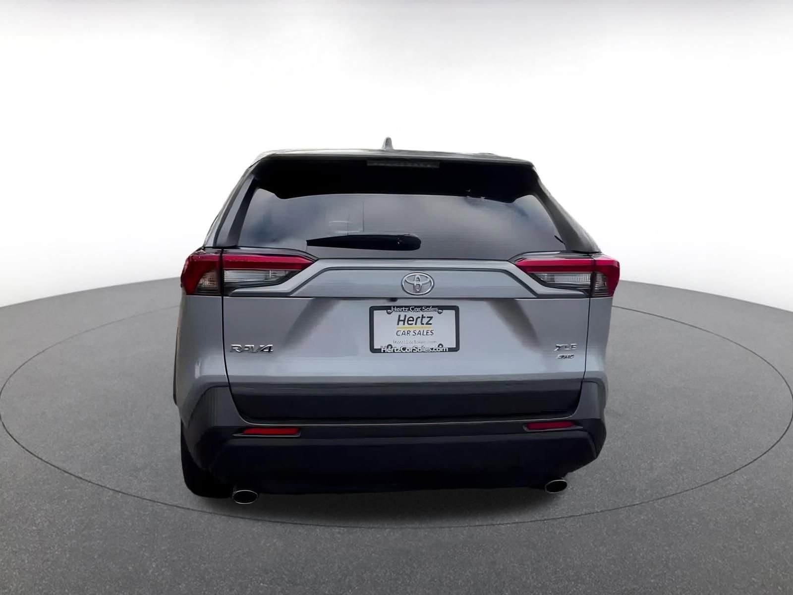 Thumbnail: 2025 Toyota RAV4 - 12