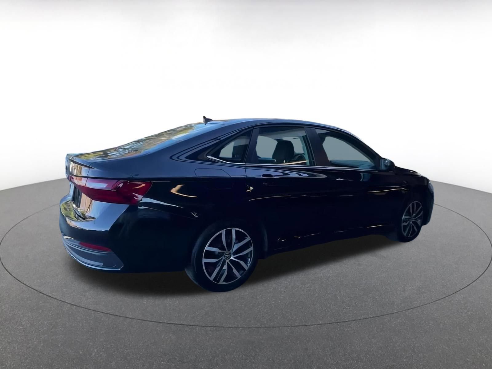 Thumbnail: 2025 Volkswagen Jetta - 11