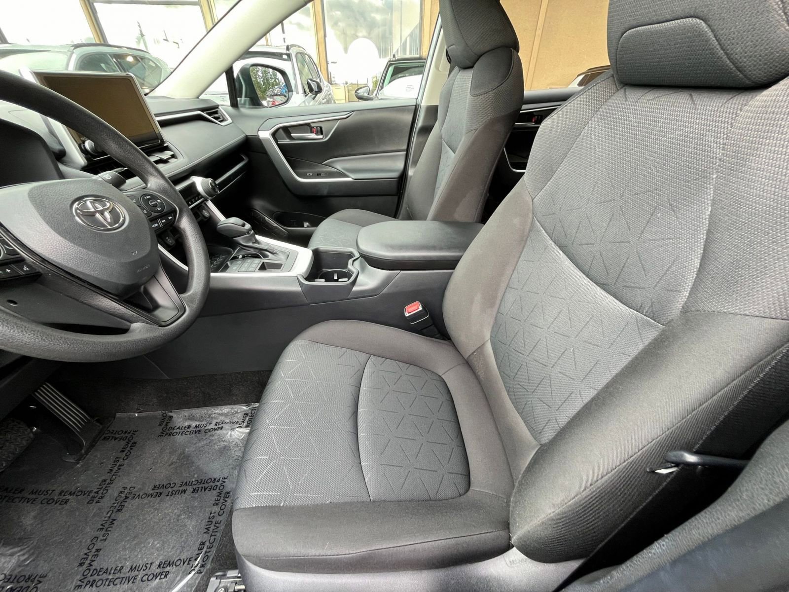 Thumbnail: 2025 Toyota RAV4 - 27