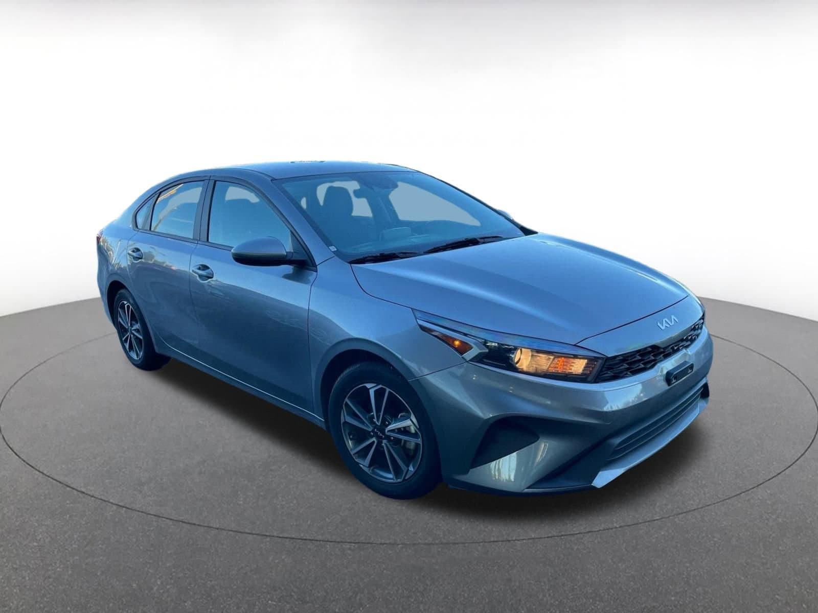 Thumbnail: 2023 Kia Forte - 1
