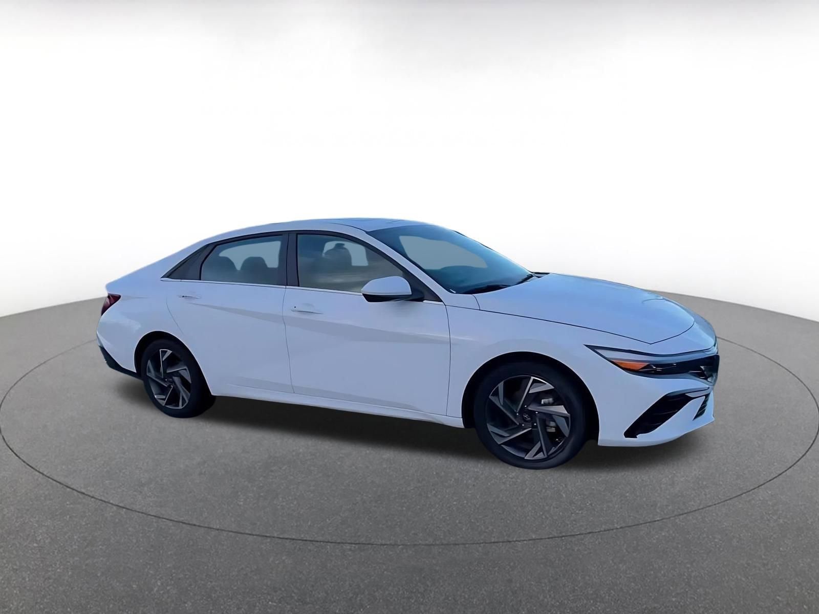 Thumbnail: 2025 Hyundai Elantra - 2
