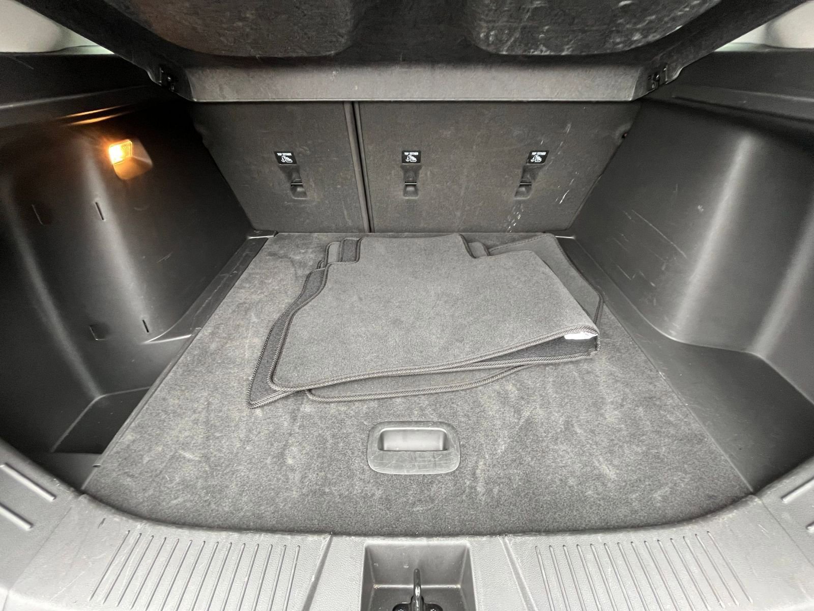 Thumbnail: 2025 Chevrolet Trax - 32