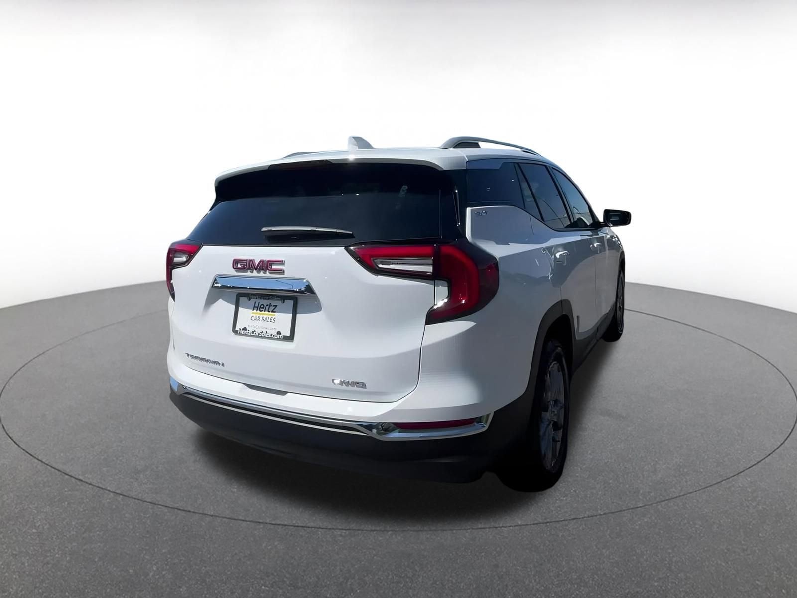 2024 GMC Terrain SLT 13