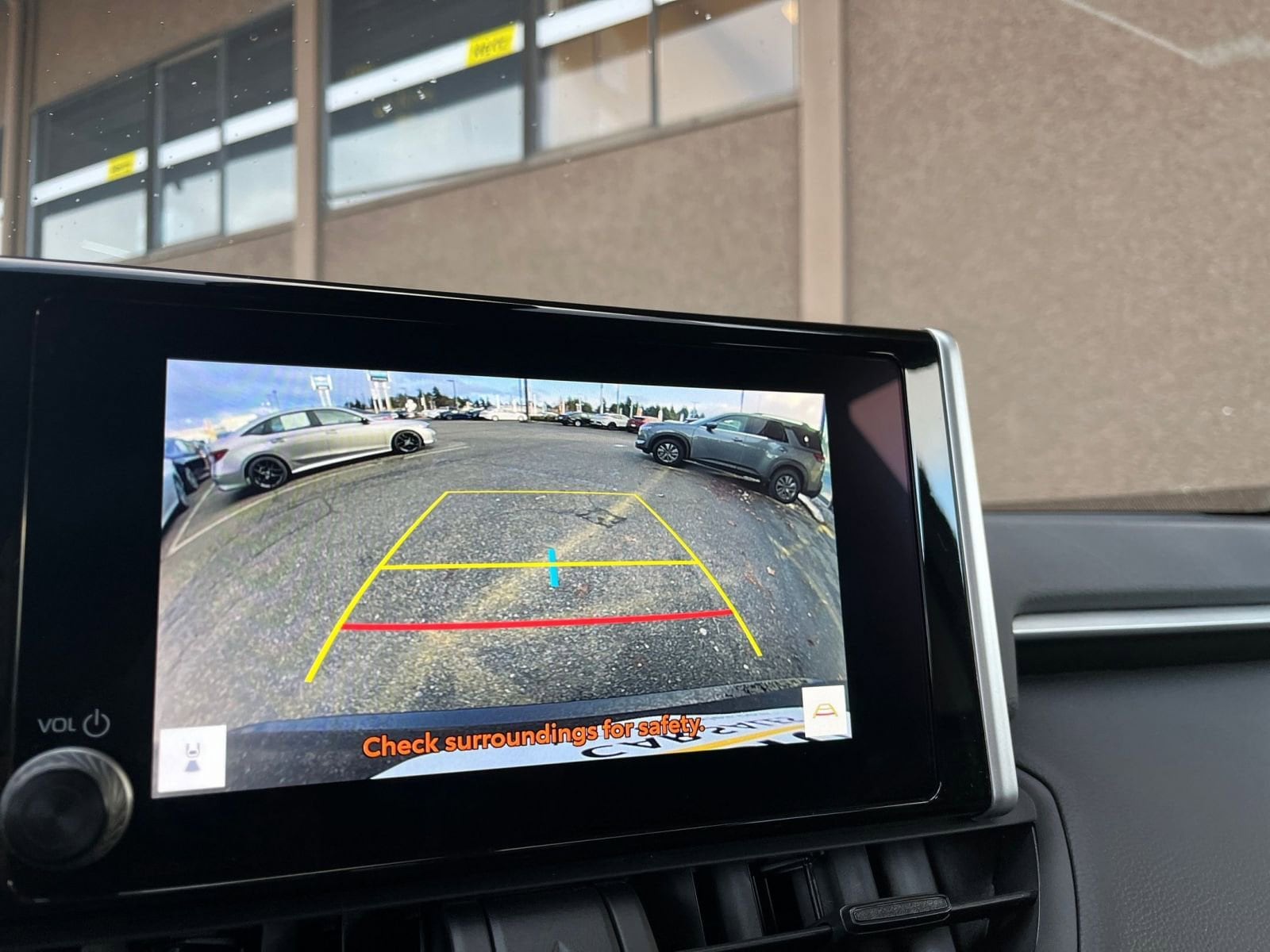 Thumbnail: 2025 Toyota RAV4 - 17