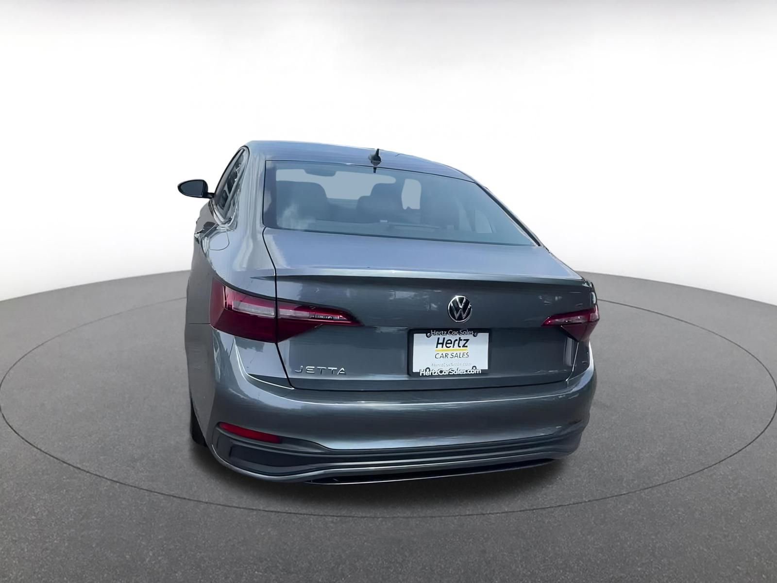Thumbnail: 2024 Volkswagen Jetta - 12