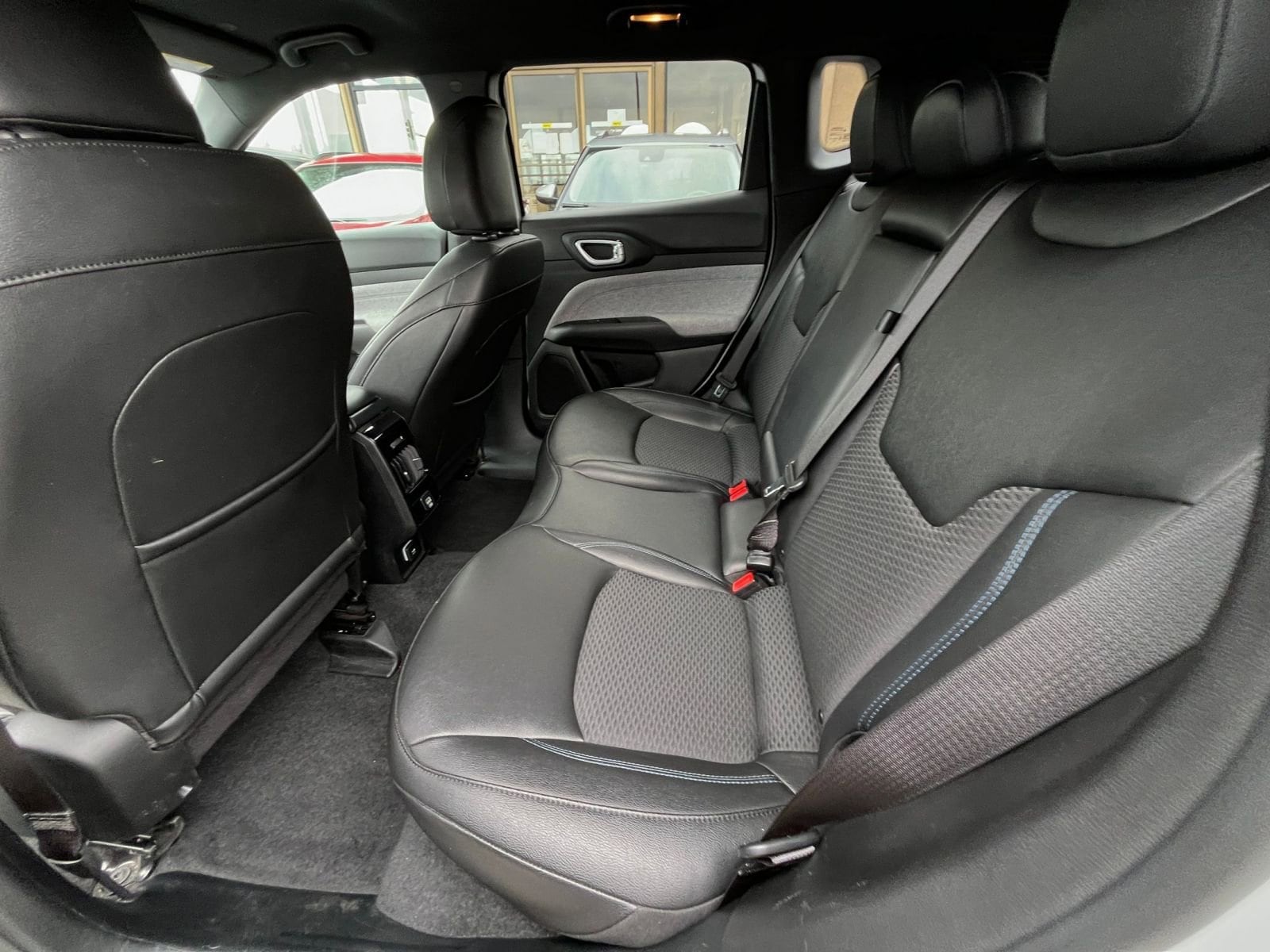 Thumbnail: 2025 Jeep Compass - 25