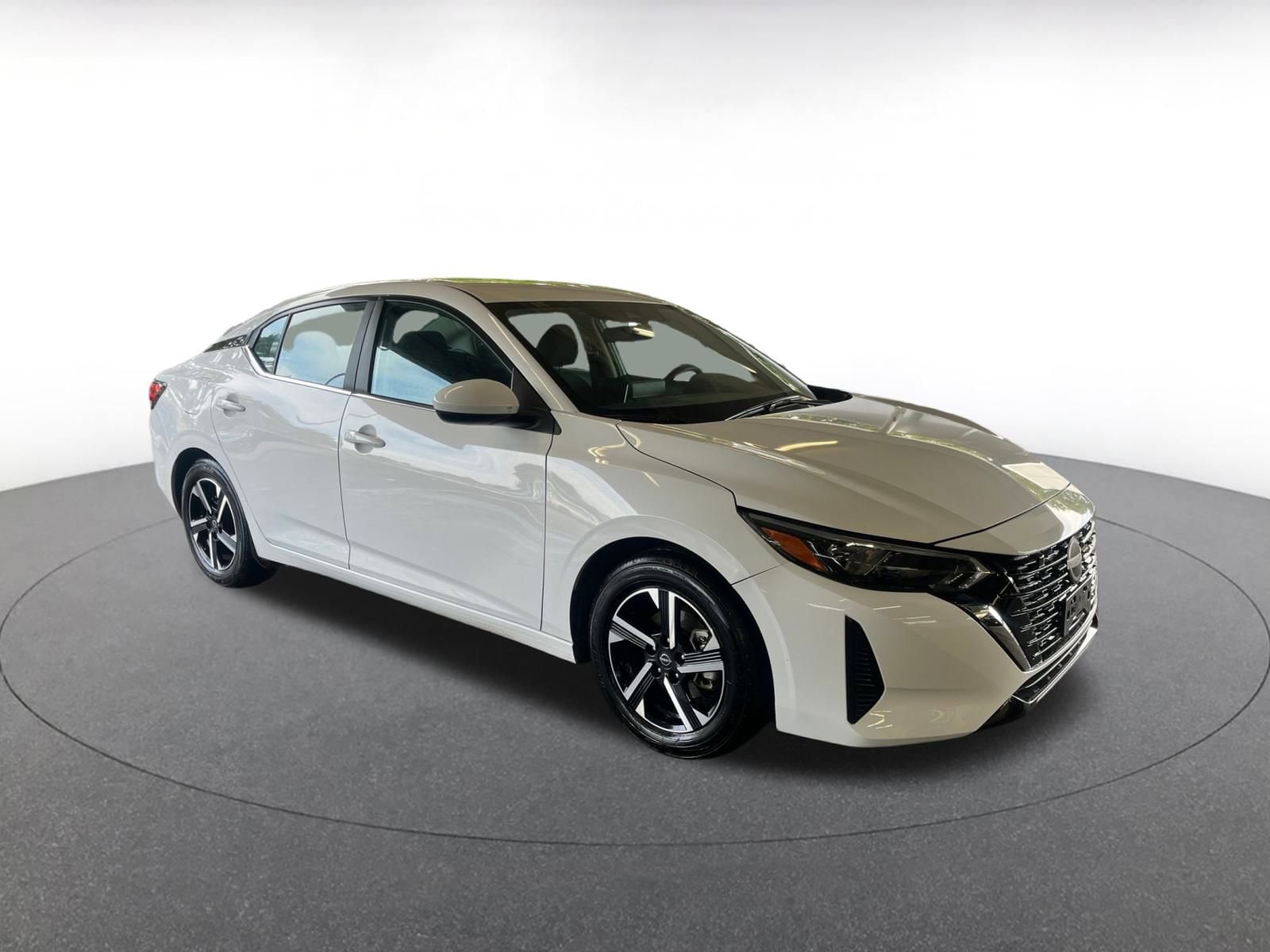 Thumbnail: 2024 Nissan Sentra - 1