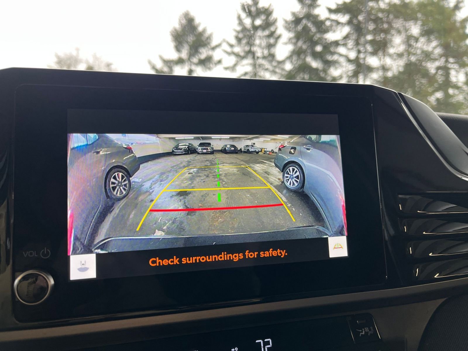 Thumbnail: 2025 Toyota Camry - 24