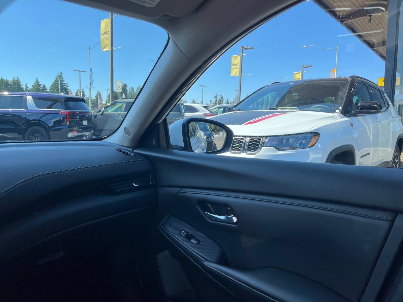 2025 Nissan Sentra SV - Photo 35