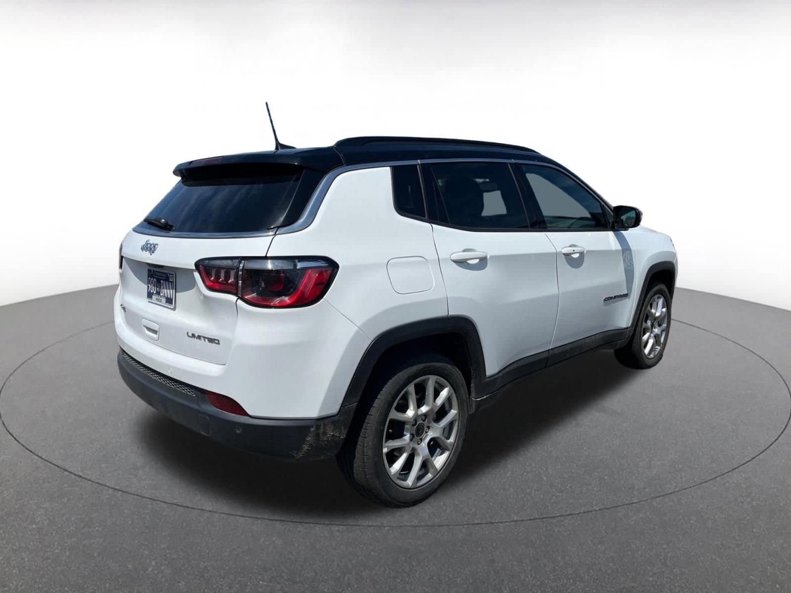 Thumbnail: 2025 Jeep Compass - 9