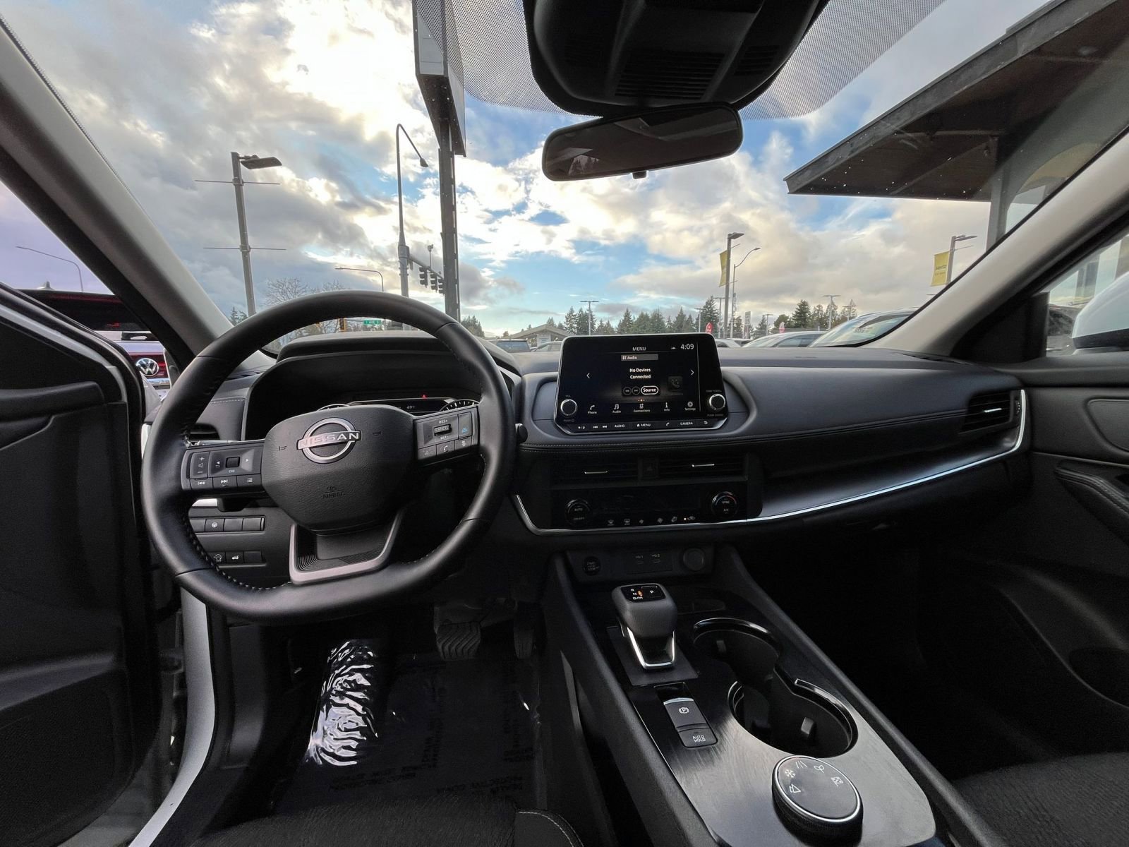 Thumbnail: 2025 Nissan Rogue - 35