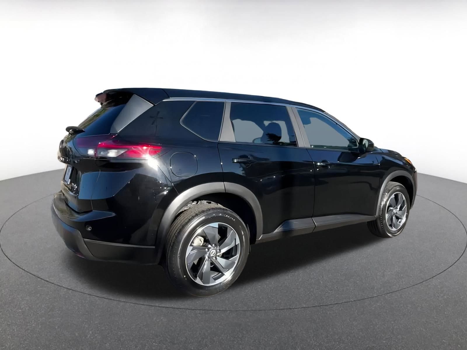 Thumbnail: 2024 Nissan Rogue - 14