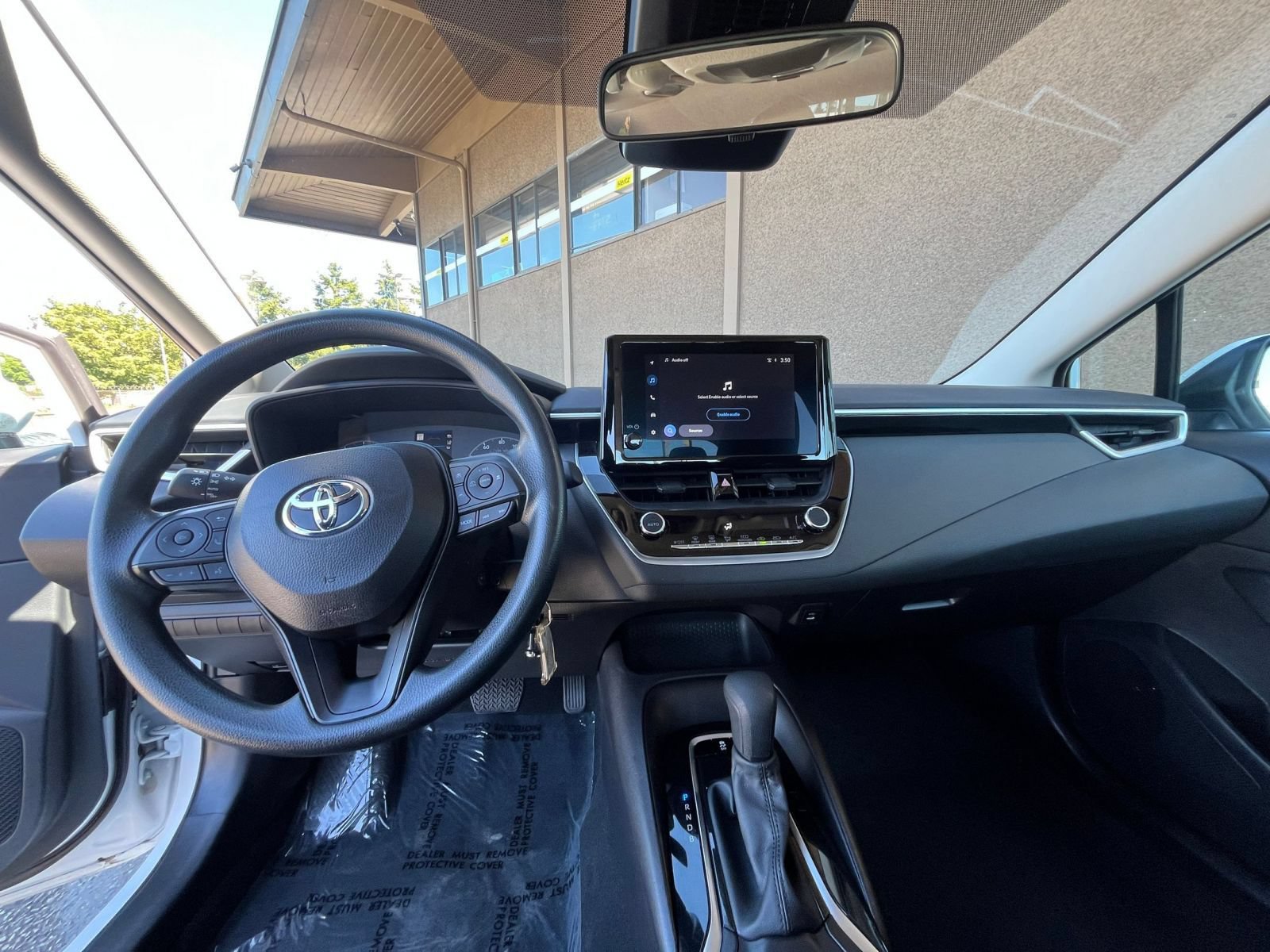 Thumbnail: 2025 Toyota Corolla - 33