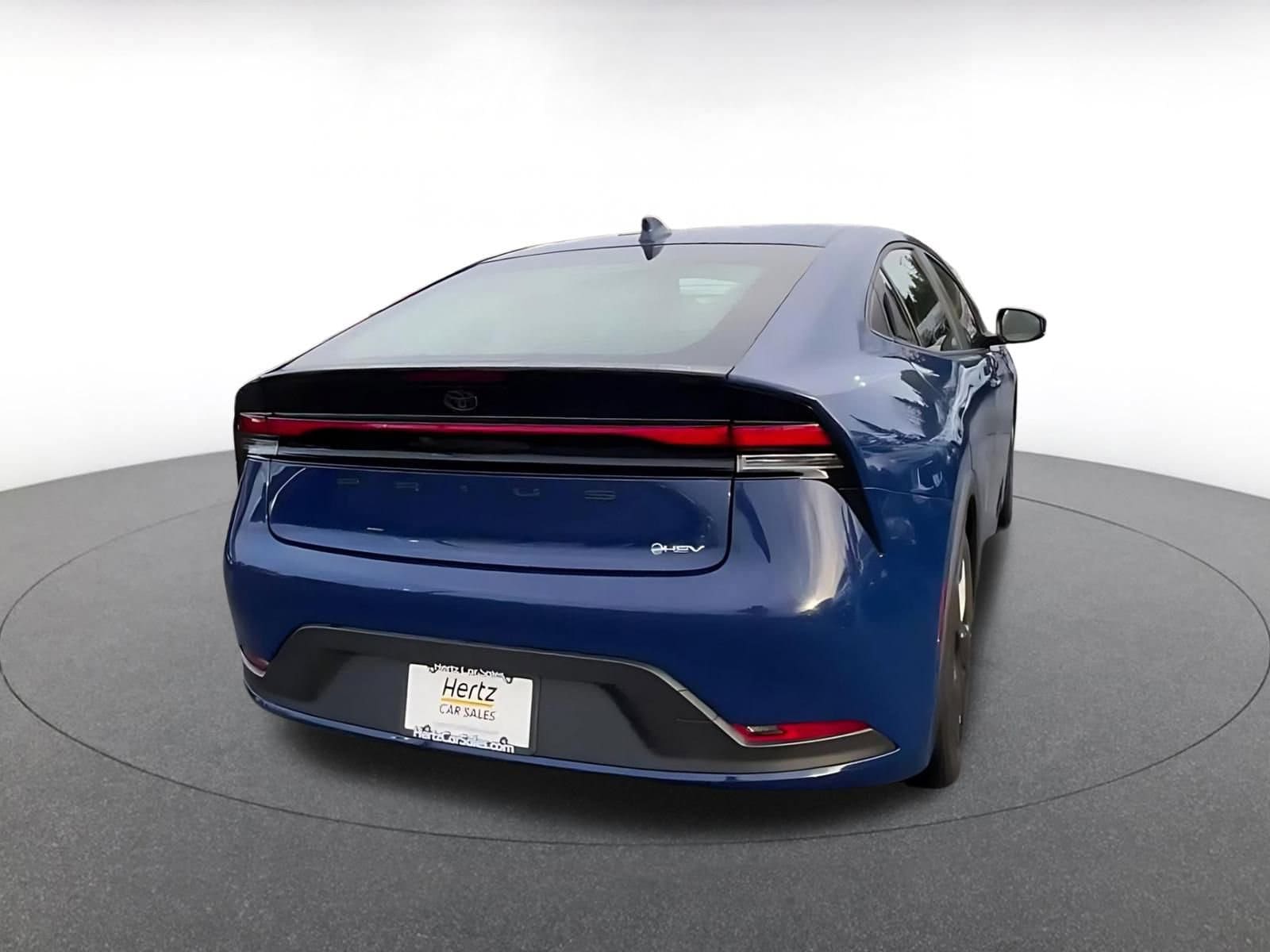 Thumbnail: 2025 Toyota Prius - 14