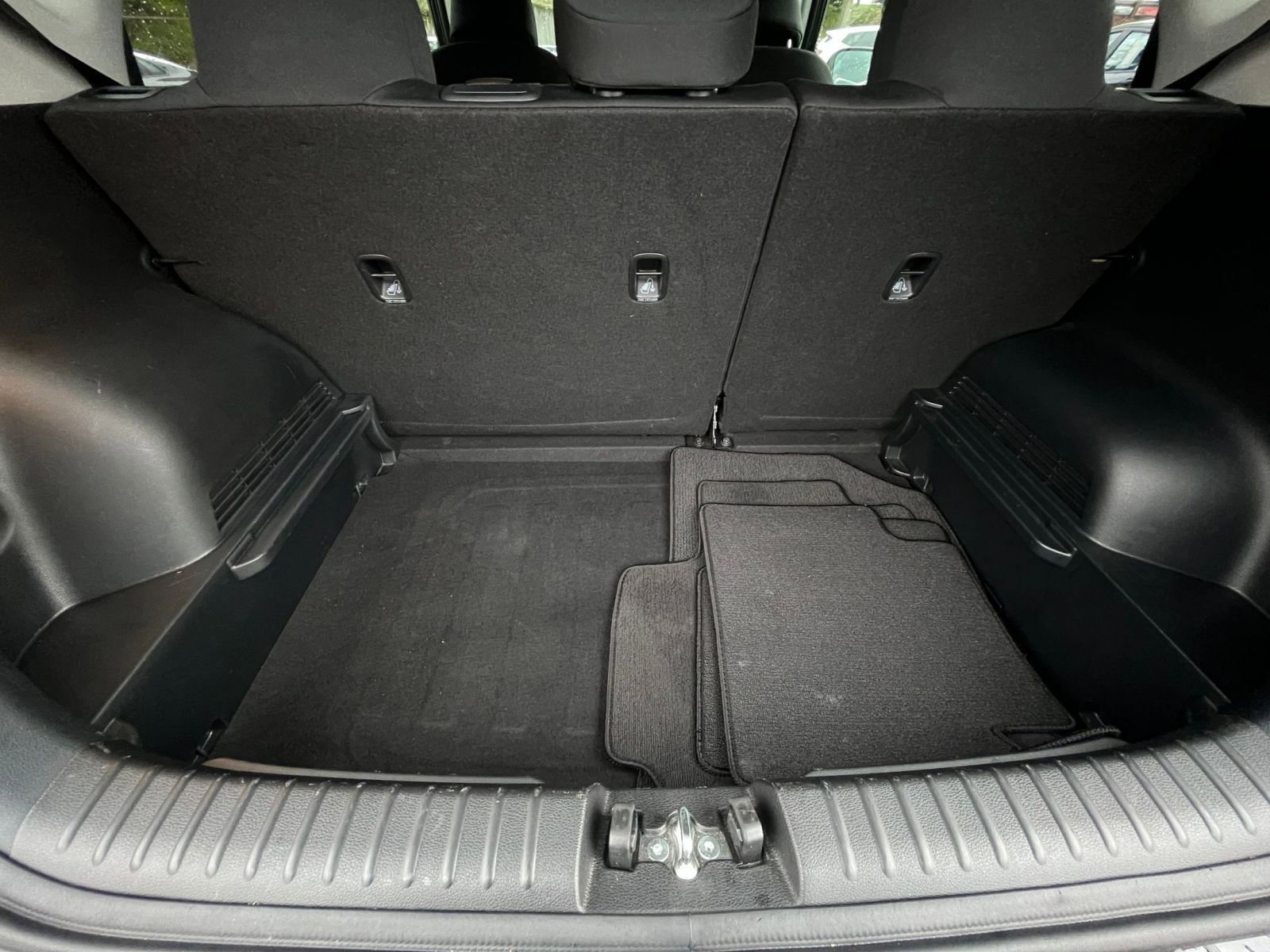 Thumbnail: 2025 Kia Soul - 31