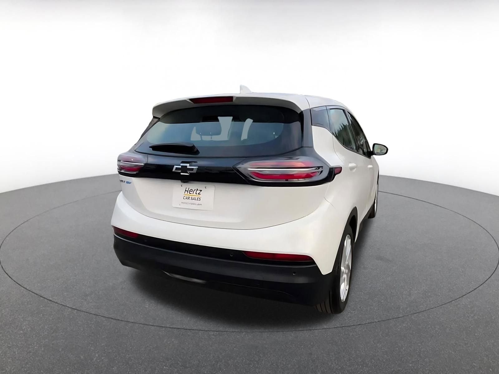 Thumbnail: 2023 Chevrolet Bolt EV - 14