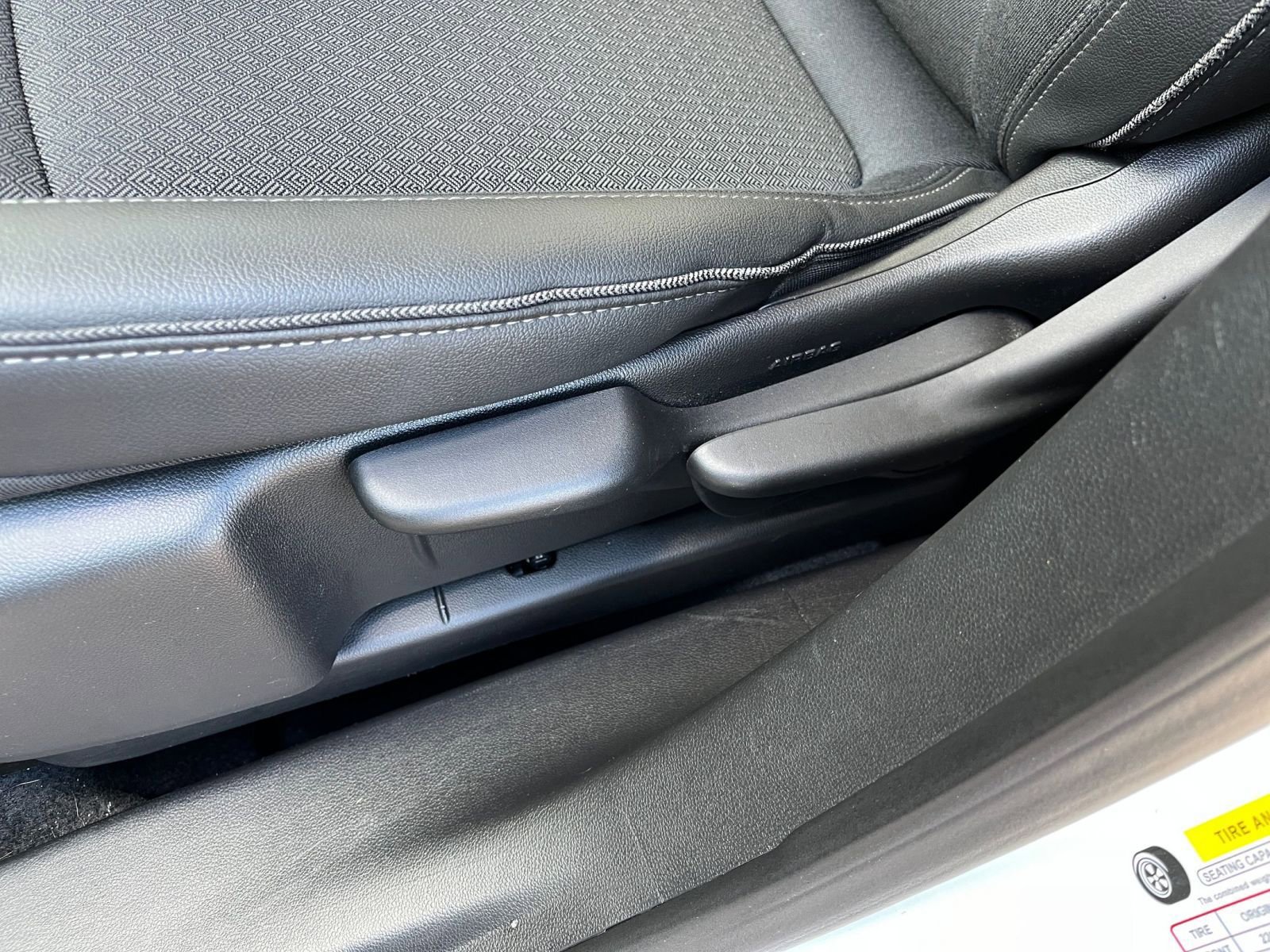 Thumbnail: 2025 Buick Encore GX - 22