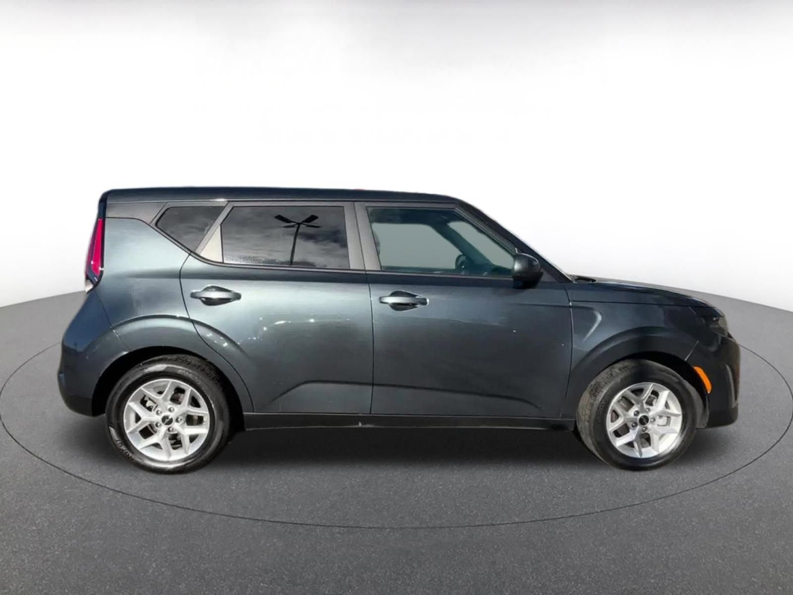 Thumbnail: 2025 Kia Soul - 16