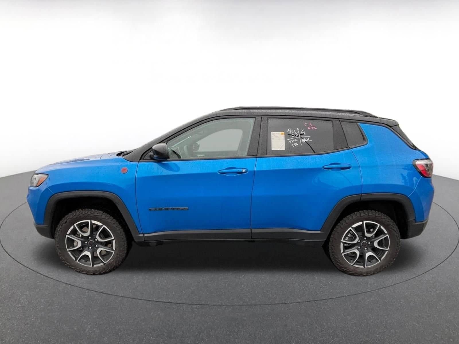 Thumbnail: 2025 Jeep Compass - 4