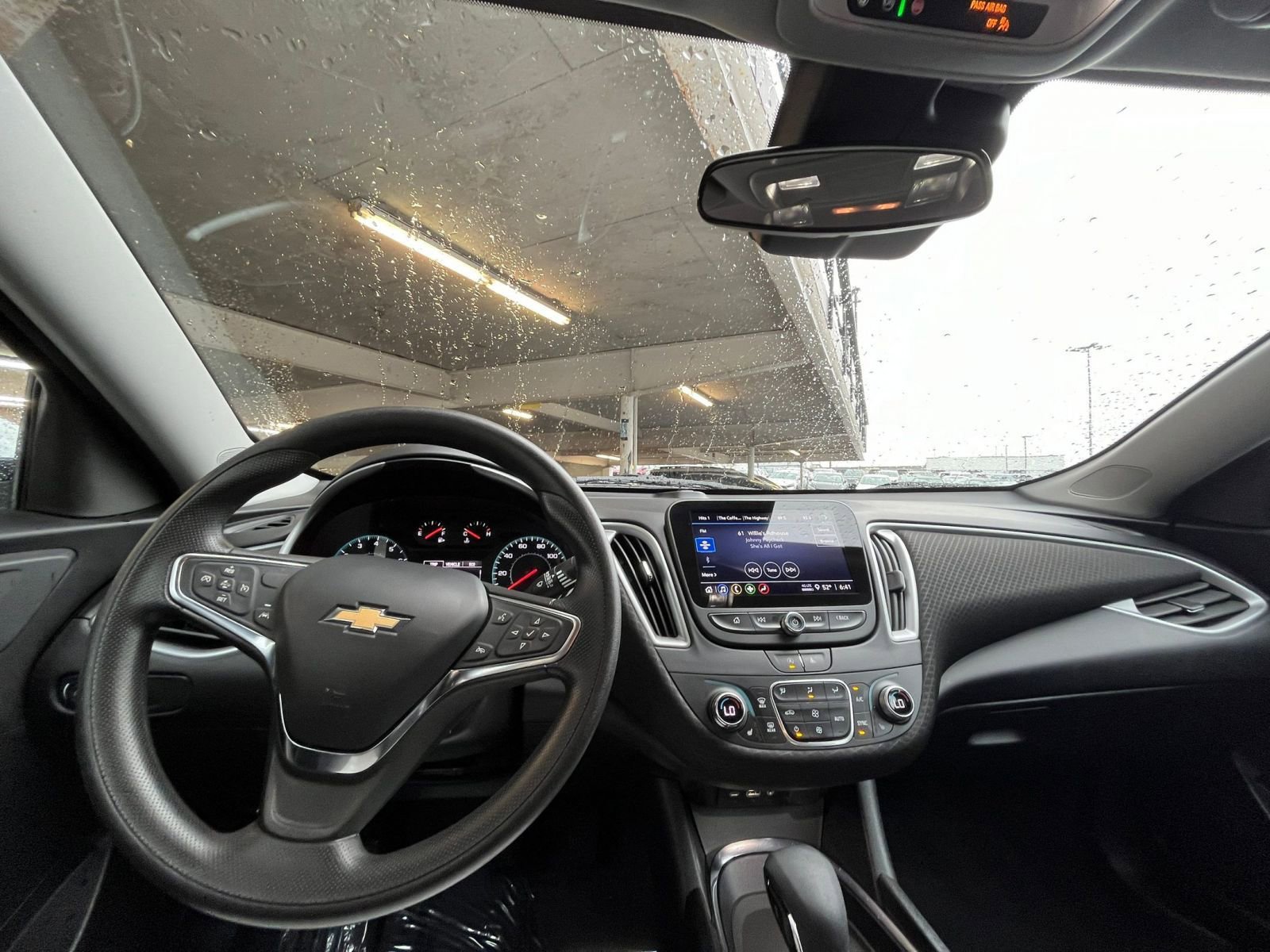 Thumbnail: 2023 Chevrolet Malibu - 33