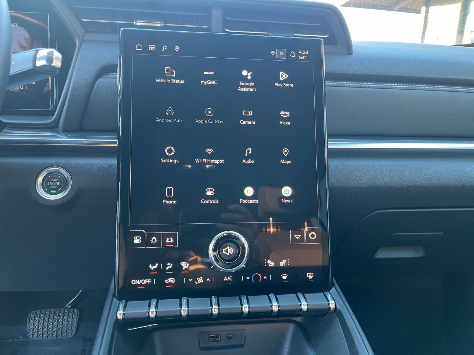 Thumbnail: 2025 GMC Terrain - 21