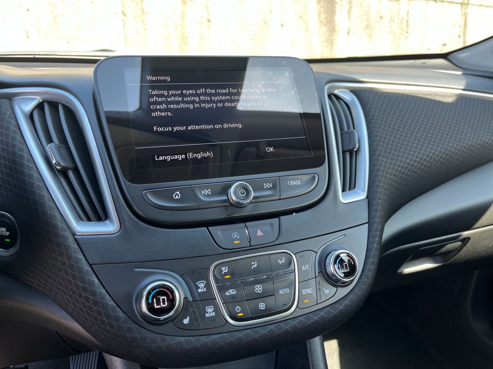 Thumbnail: 2024 Chevrolet Malibu - 20