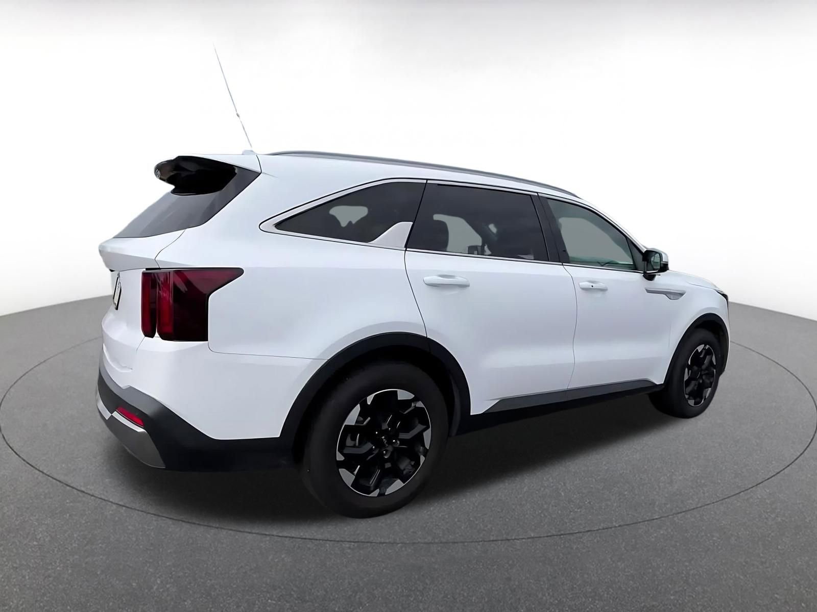 Thumbnail: 2024 Kia Sorento - 14