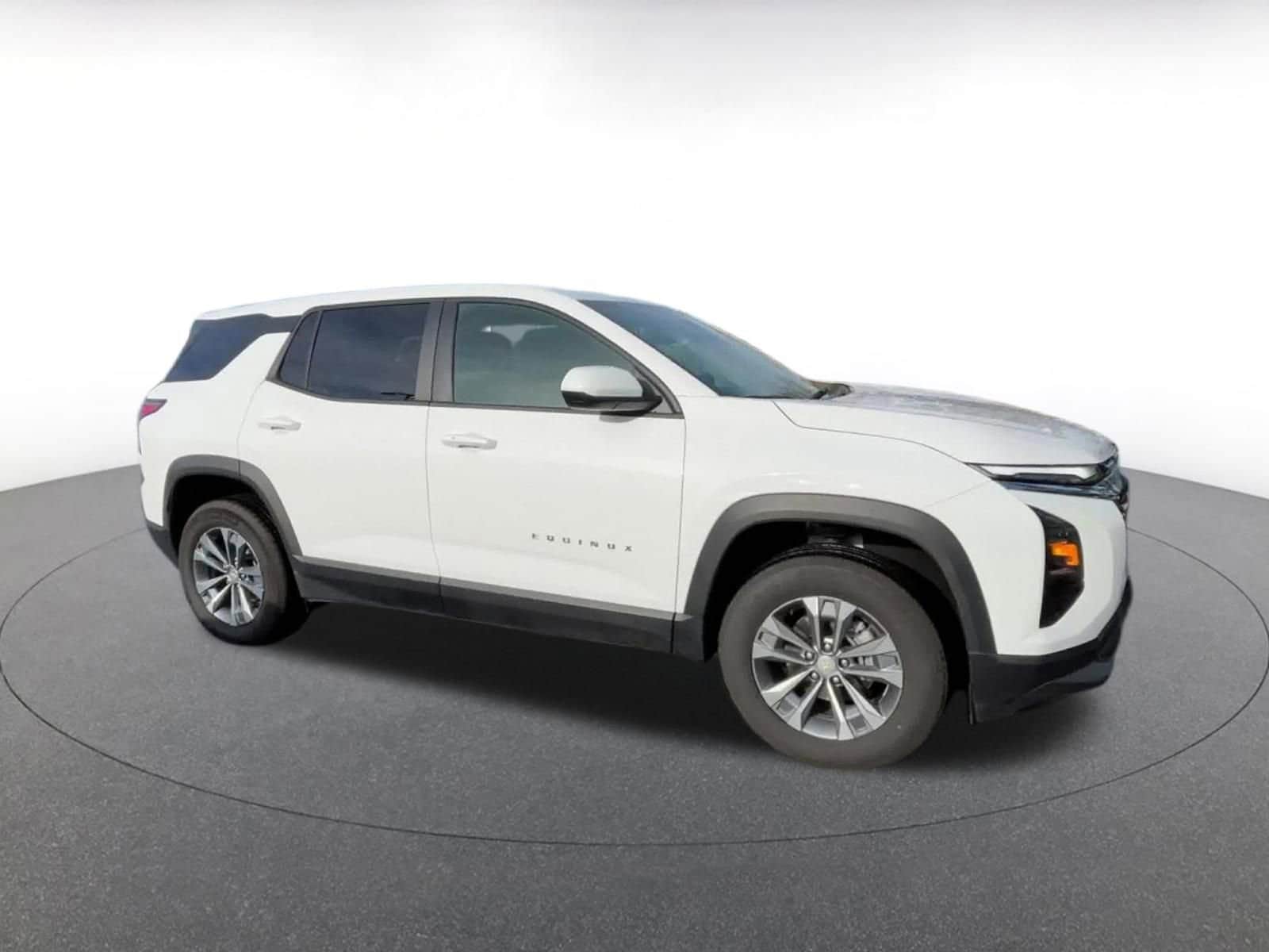 Thumbnail: 2025 Chevrolet Equinox - 2