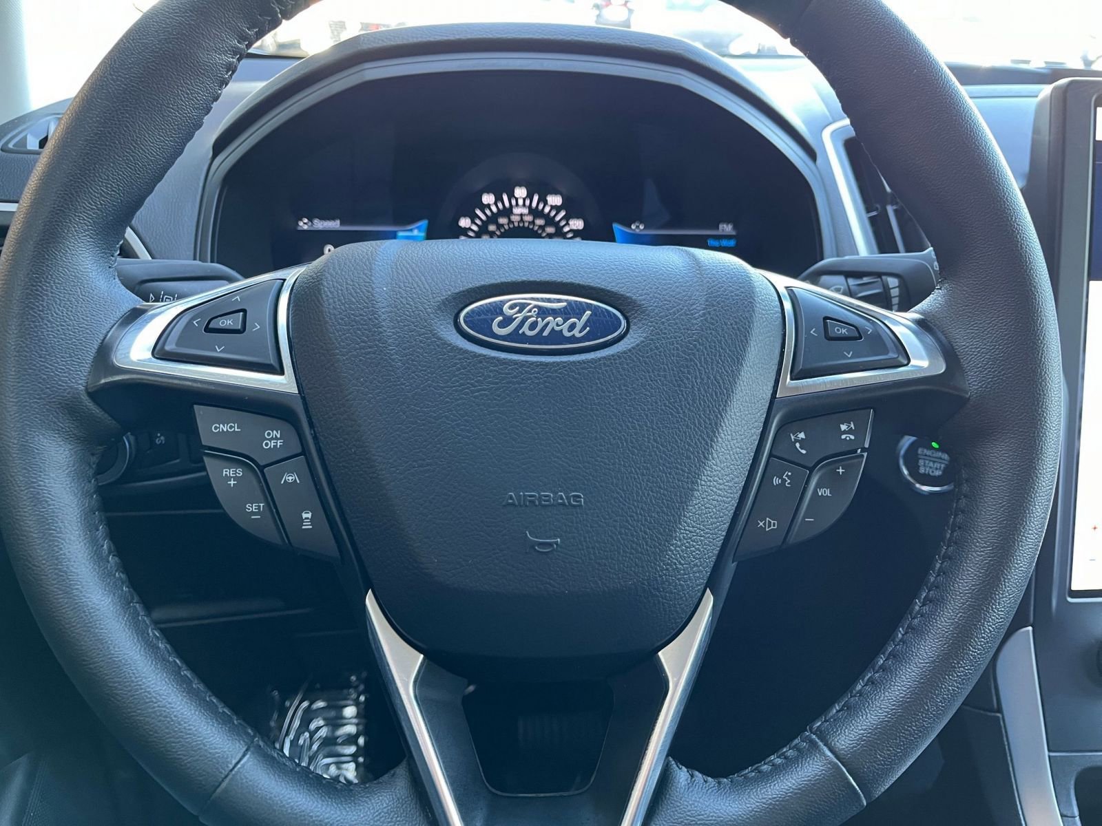 Thumbnail: 2024 Ford Edge - 28