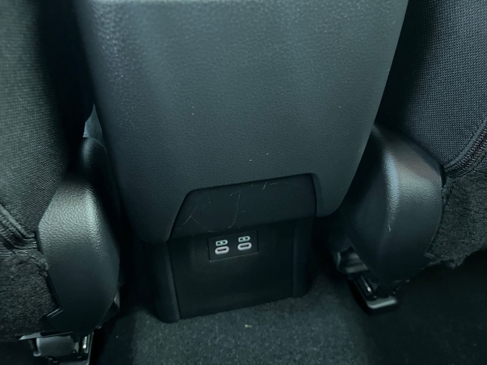 Thumbnail: 2025 Toyota Prius - 24